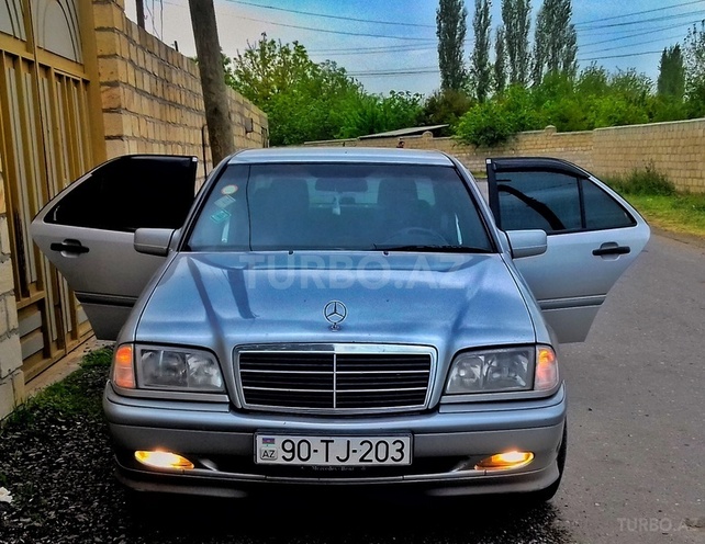 Mercedes C 200 1998, 360,000 km - 2.0 l - Yevlax
