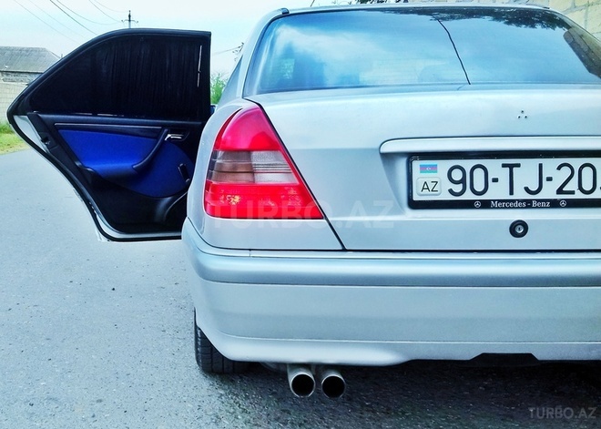 Mercedes C 200 1998, 360,000 km - 2.0 l - Yevlax