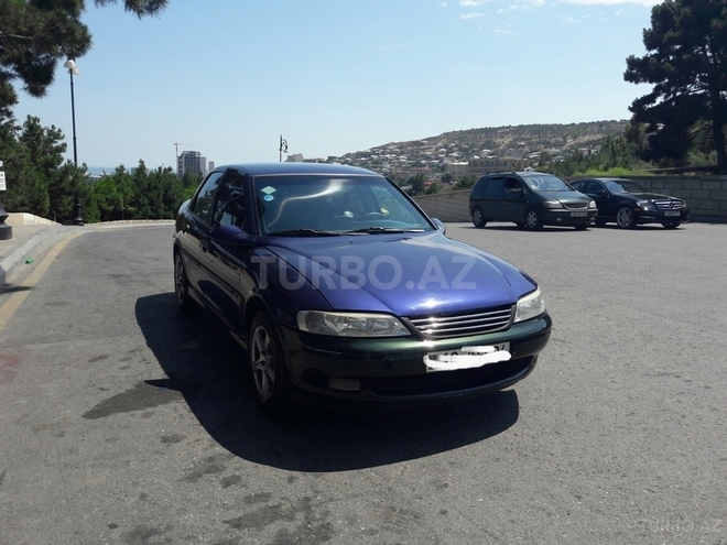 Opel Vectra 1997, 306,000 km - 2.0 л - Bakı