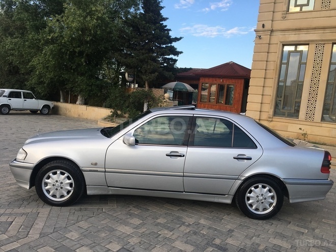 Mercedes C 180 1998, 218,000 km - 1.8 l - Bakı