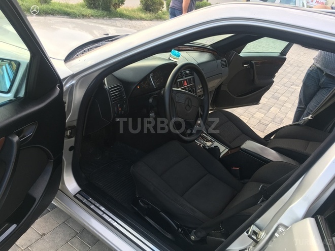 Mercedes C 180 1998, 218,000 km - 1.8 l - Bakı