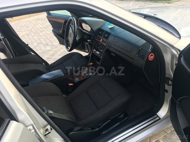 Mercedes C 180 1998, 218,000 km - 1.8 l - Bakı