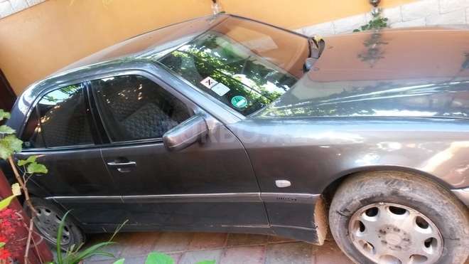 Mercedes C 180 1997, 374,633 km - 1.8 l - Bakı