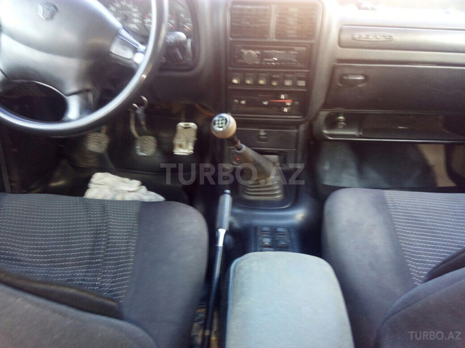 GAZ 3110 2002, 197,000 km - 2.3 л - Bakı