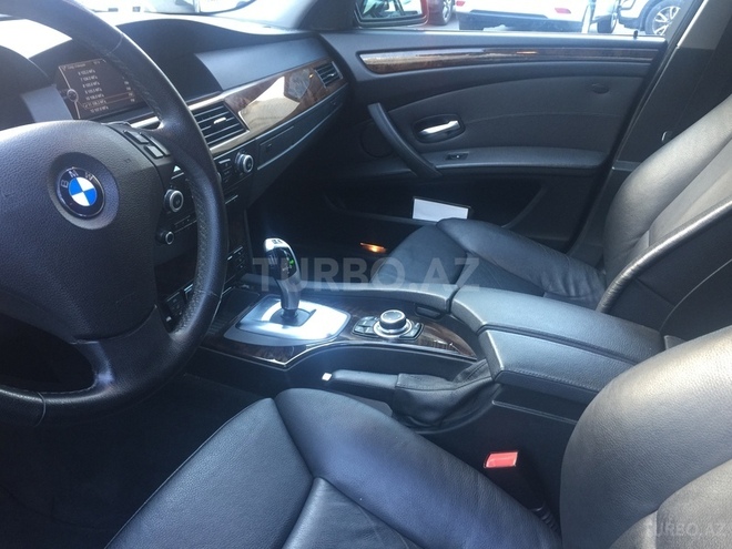 BMW 530 2009, 129,000 km - 3.0 l - Bakı