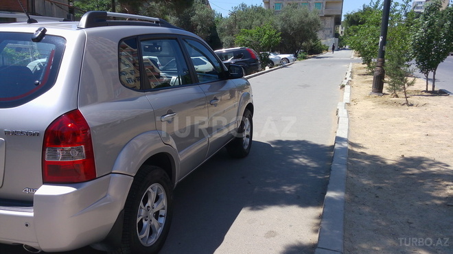 Hyundai Tucson 2009, 103,500 km - 2.0 l - Bakı