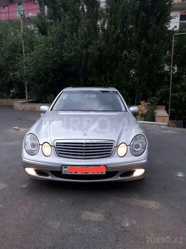 Mercedes E 270 2003, 254,300 km - 2.7 l - Bakı