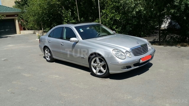Mercedes E 270 2003, 254,300 km - 2.7 l - Bakı