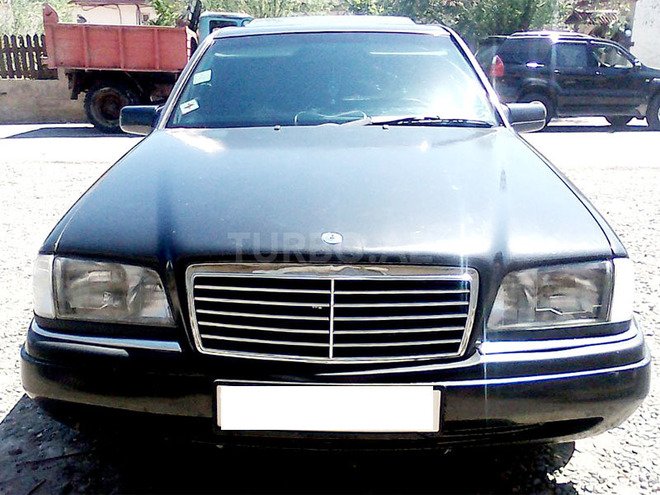 Mercedes C 180 1994, 200,000 km - 1.8 l - Bakı