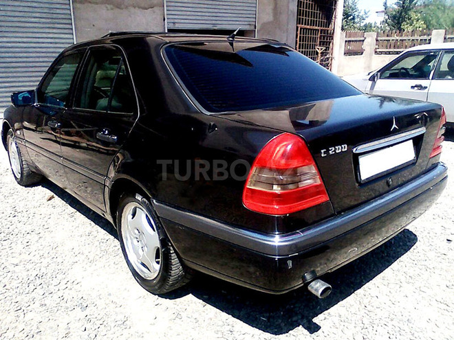 Mercedes C 180 1994, 200,000 km - 1.8 l - Bakı