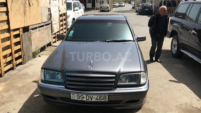 Mercedes C 180 1999, 267,682 km - 1.8 l - Bakı