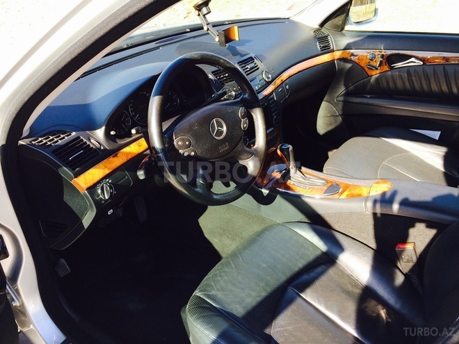 Mercedes E 320 2008, 202,201 km - 3.2 l - Bakı
