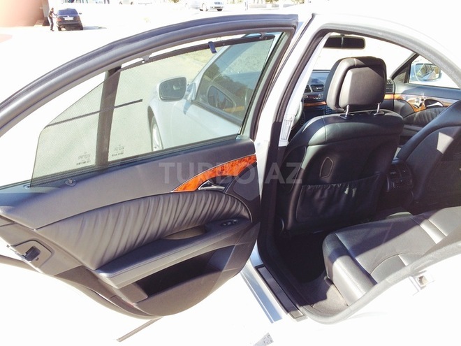 Mercedes E 320 2008, 202,201 km - 3.2 l - Bakı