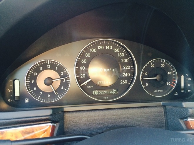Mercedes E 320 2008, 202,201 km - 3.2 l - Bakı