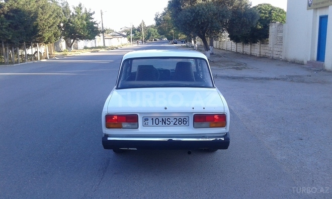 LADA (VAZ) 2107 2006, 193,000 km - 1.6 л - Sumqayıt
