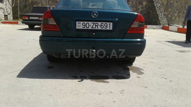 Mercedes C 180 1995, 355,000 km - 1.8 l - Bakı