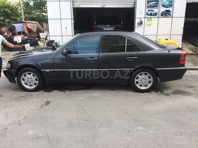 Mercedes C 220 1996, 490,123 km - 2.2 l - Bakı
