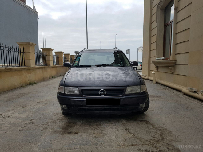 Opel Astra 1996, 366,555 km - 1.4 l - Bakı