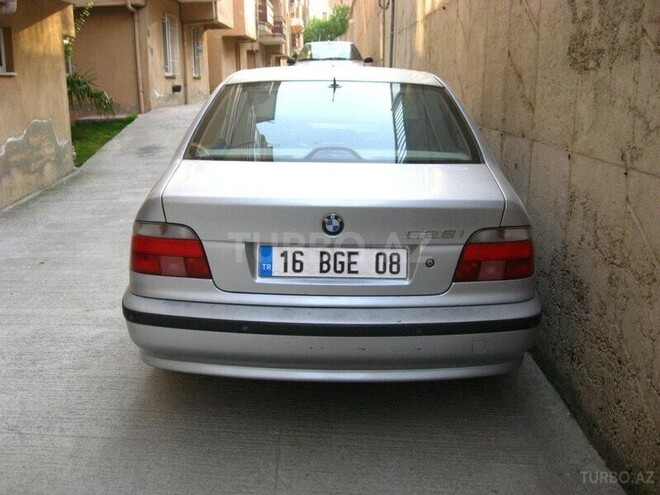 BMW 528 1996, 272,300 km - 2.8 l - Bakı