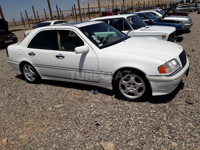 Mercedes C 230 1999, 197,000 km - 2.3 л - Gəncə