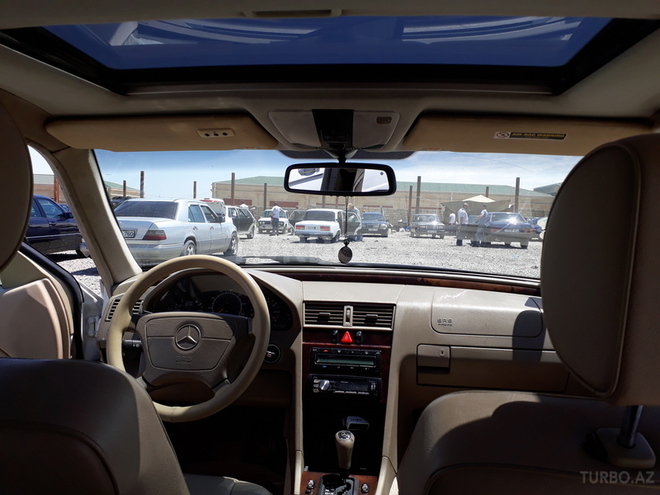 Mercedes C 230 1999, 197,000 km - 2.3 л - Gəncə