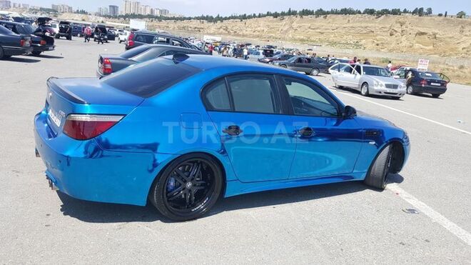 BMW 525 2005, 222,000 km - 2.5 l - Bakı