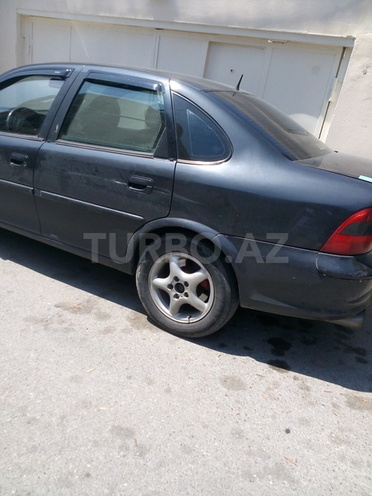 Opel Vectra 1996, 363 km - 1.8 l - Bakı