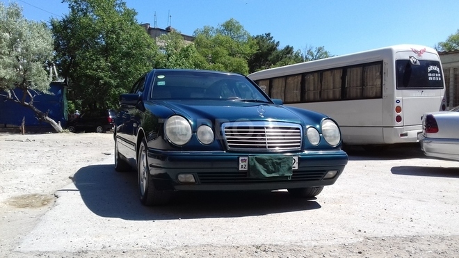 Mercedes C 230 1996, 350,000 km - 2.3 l - Sumqayıt