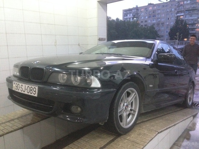 BMW 528 2001, 197,000 km - 2.8 л - Bakı