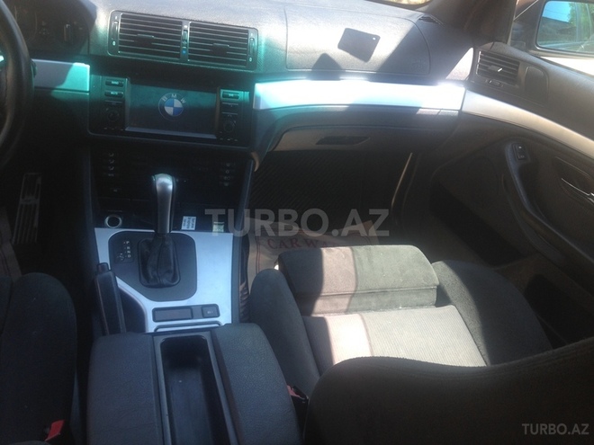 BMW 528 2001, 197,000 km - 2.8 л - Bakı