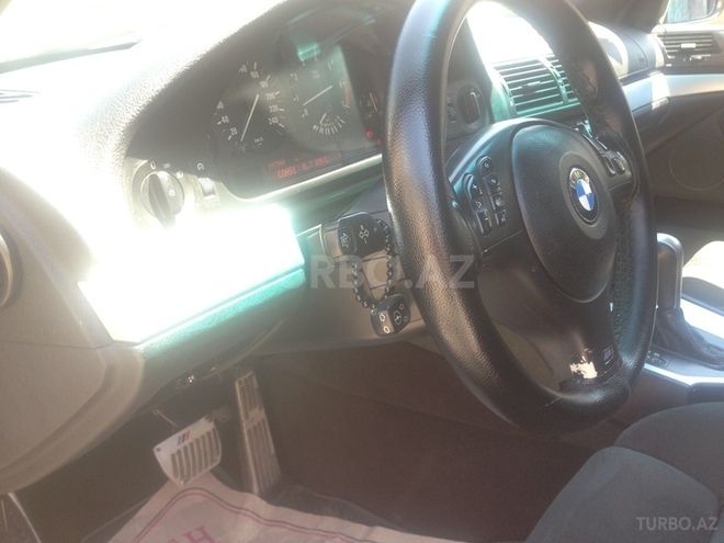 BMW 528 2001, 197,000 km - 2.8 л - Bakı