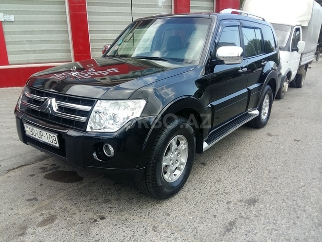 Mitsubishi Pajero 2008, 106,000 km - 3.0 l - Bakı
