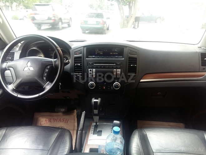 Mitsubishi Pajero 2008, 106,000 km - 3.0 l - Bakı