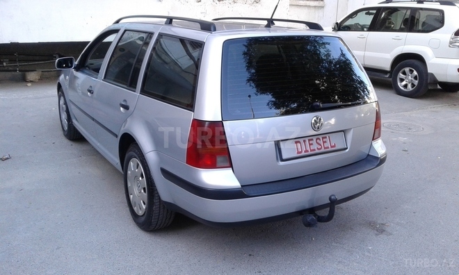 Volkswagen Golf 2001, 286,250 km - 1.9 l - Bakı