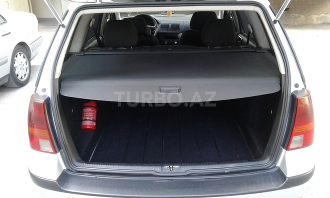 Volkswagen Golf 2001, 286,250 km - 1.9 l - Bakı