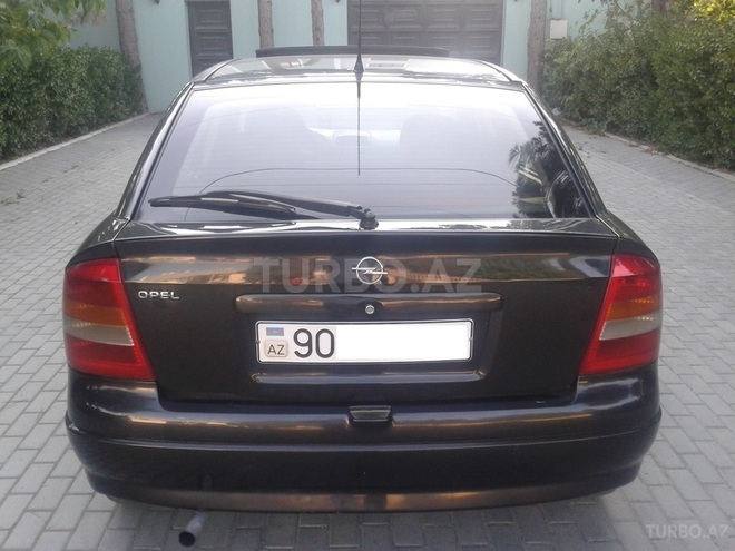 Opel Astra 2000, 220,000 km - 1.6 л - Bakı