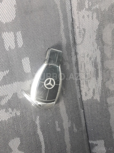 Mercedes E 220 1999, 350,000 km - 2.2 l - Sumqayıt