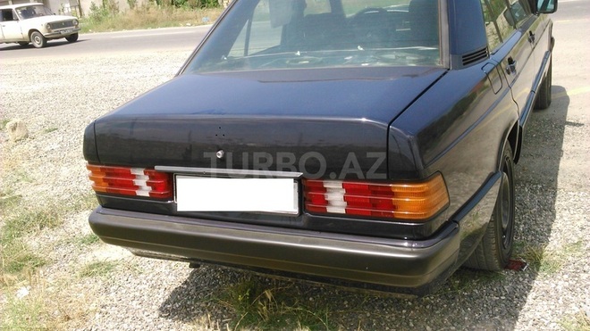 Mercedes 190 1992, 240,000 km - 2.0 l - Xırdalan