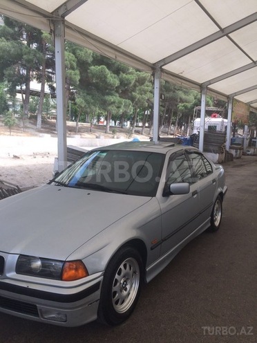 BMW 320 1997, 196,000 km - 2.0 l - Bakı