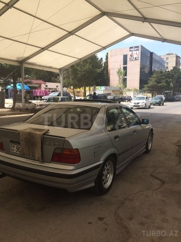 BMW 320 1997, 196,000 km - 2.0 l - Bakı