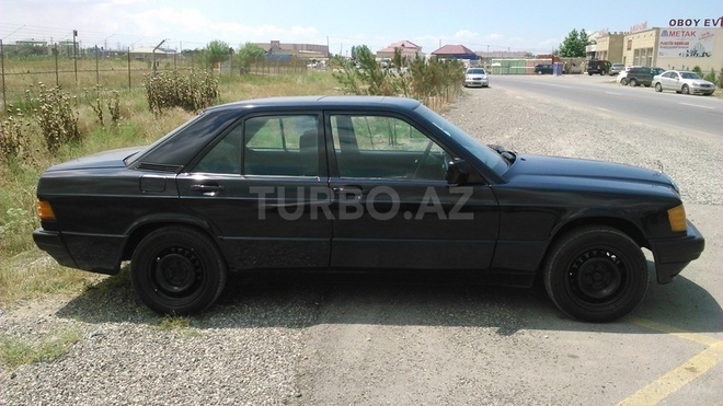 Mercedes 190 1992, 240,000 km - 2.0 l - Sumqayıt