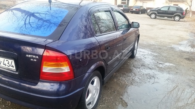 Opel Astra 2000, 287,000 km - 1.6 l - Mingəçevir