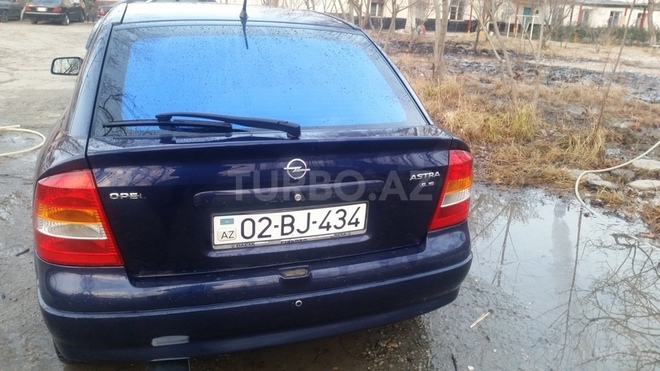 Opel Astra 2000, 287,000 km - 1.6 l - Mingəçevir