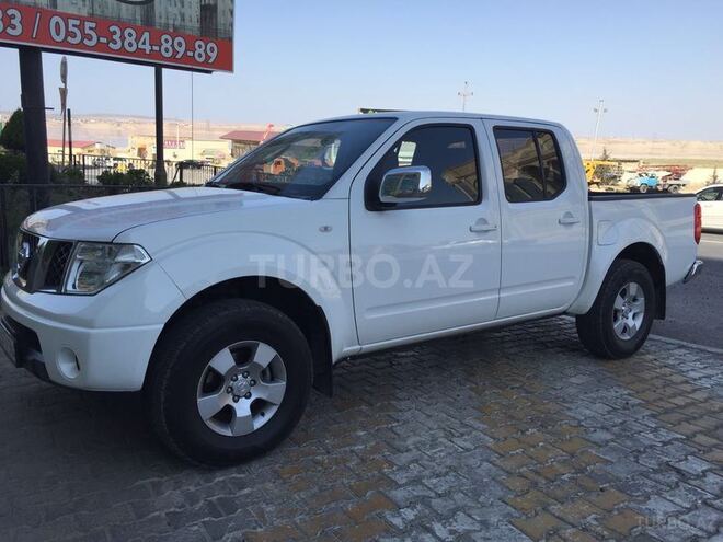 Nissan Navara 2012, 140,000 km - 2.5 л - Yevlax