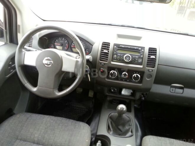 Nissan Navara 2012, 140,000 km - 2.5 л - Yevlax