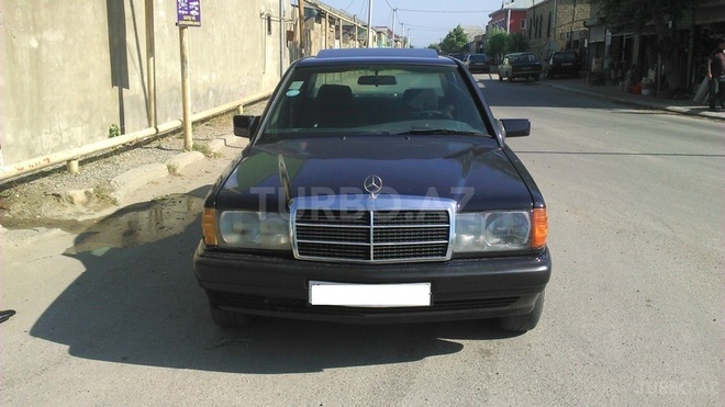 Mercedes 190 1991, 240,000 km - 1.8 l - Bakı