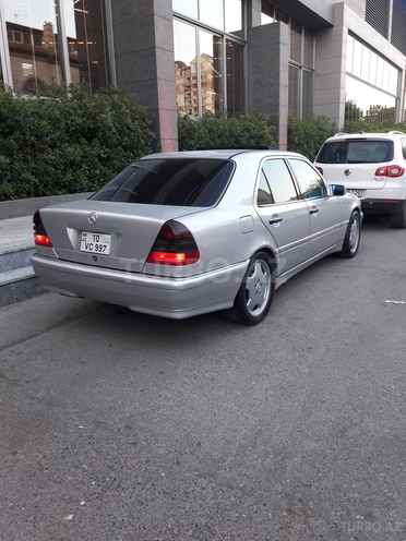 Mercedes C 230 1998, 135,200 km - 2.3 l - Bakı