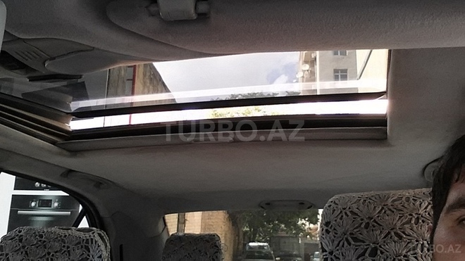 Mercedes E 200 1999, 300,000 km - 2.0 л - Şirvan