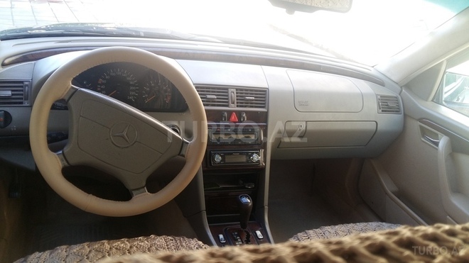 Mercedes C 230 1997, 159 km - 0.2 l - Sumqayıt