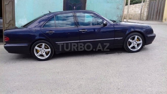 Mercedes C 270 2000, 324,000 km - 2.7 l - Bakı